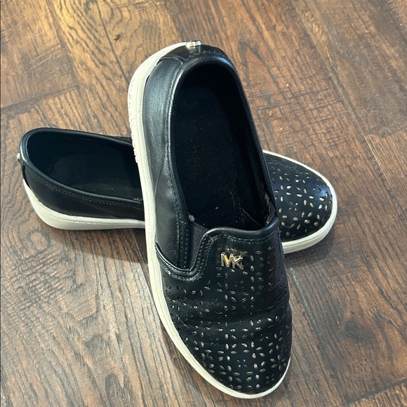 Michael Kors Kids Black Perforated Sneakers - Picture 2 of 4